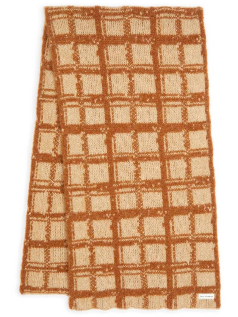 DRIES VAN NOTEN check-pattern scarf - Neutrals von DRIES VAN NOTEN