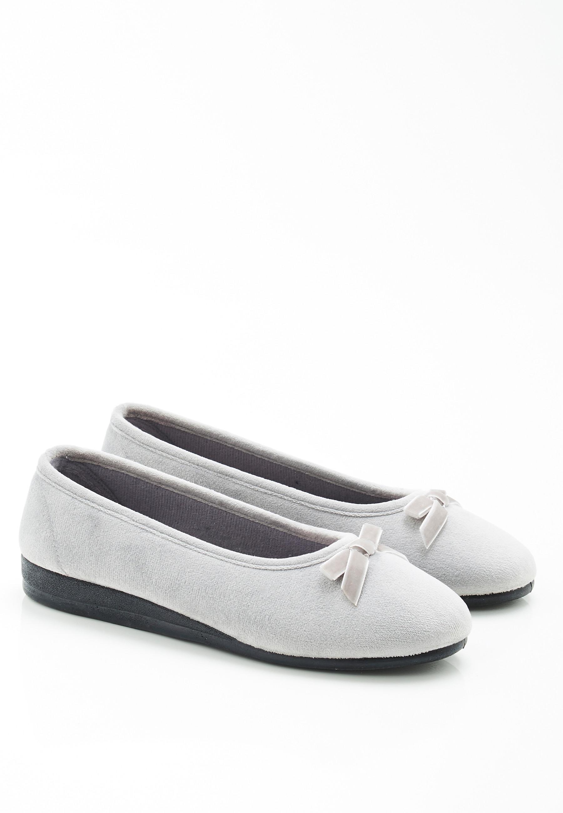 Ballerinas In Samt-optik. Damen Grau 38 von Damart