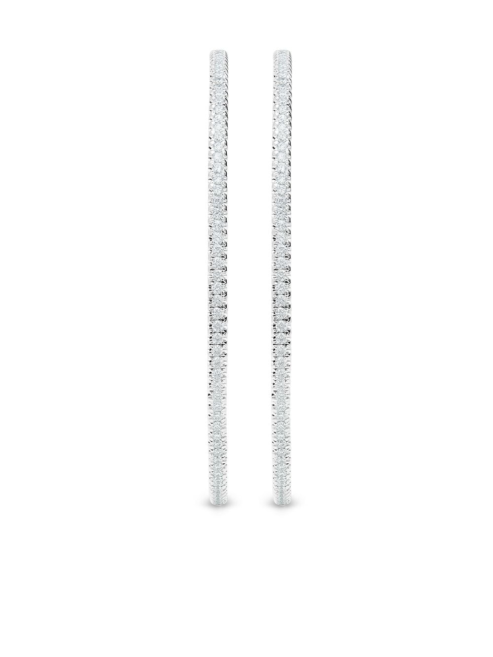 De Beers Jewellers 18kt white gold DB Classic mircopave diamond hoop earrings - Silver von De Beers Jewellers