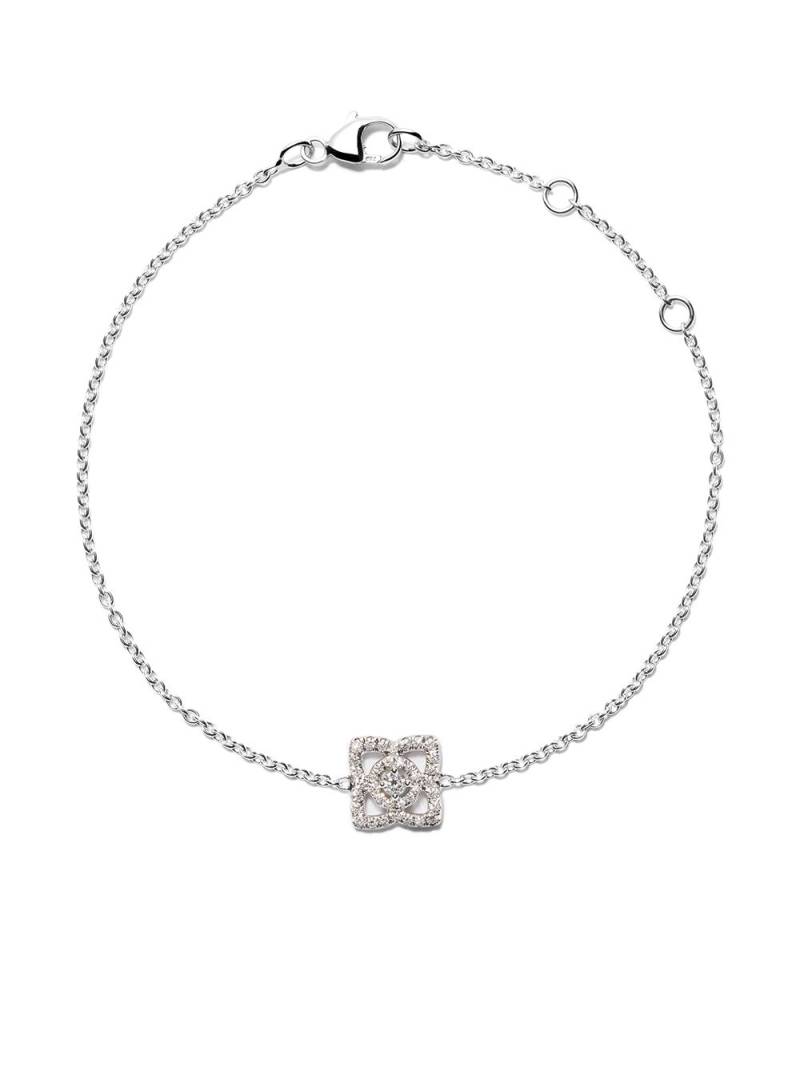 De Beers Jewellers 18kt white gold Enchanted Lotus One-Motif diamond bracelet - Silver von De Beers Jewellers