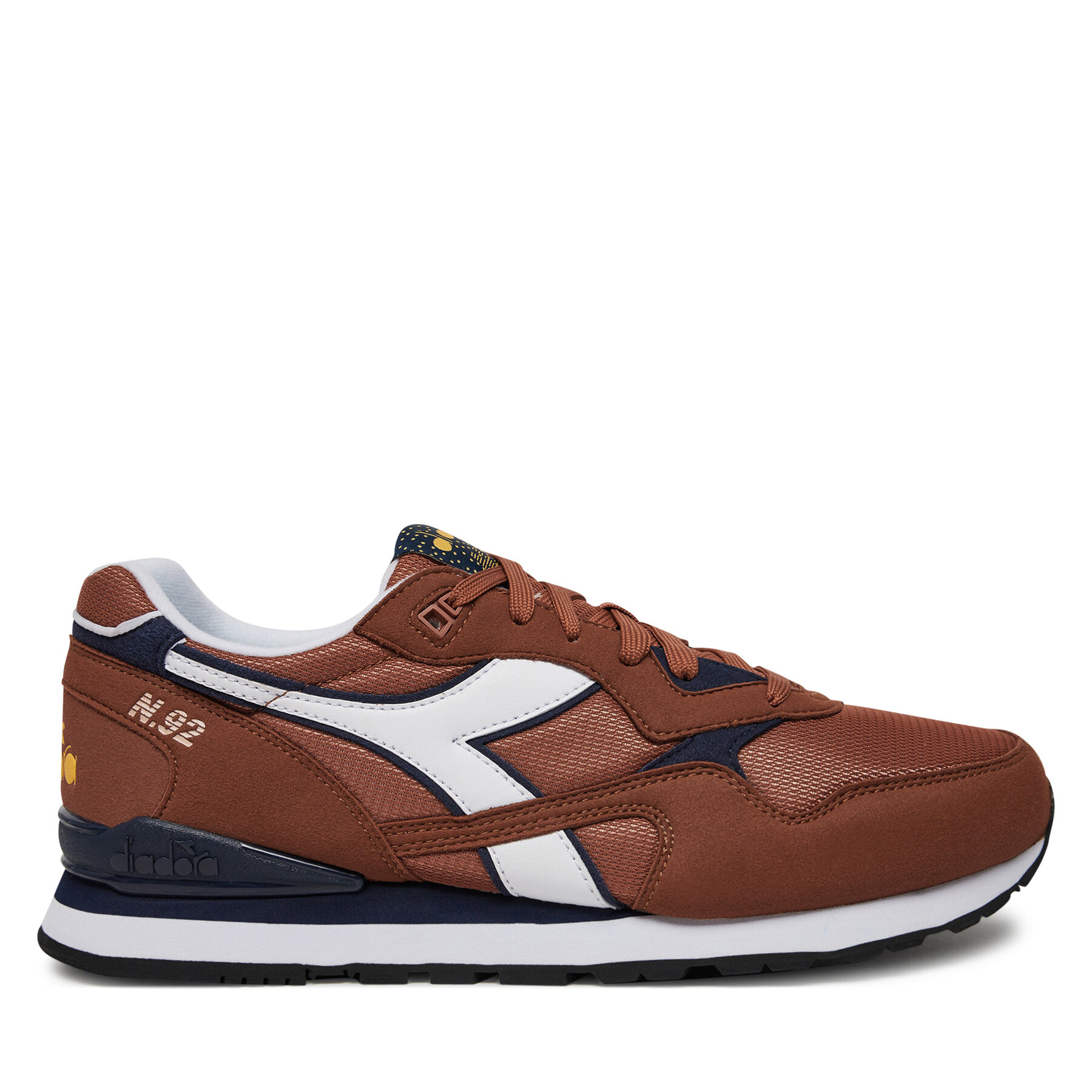 Sneakers Diadora N.92 101.173169 01 30109 Dunkelrot Sneakers Diadora N.92 101.173169 01 30109 Dunkelrot von Diadora