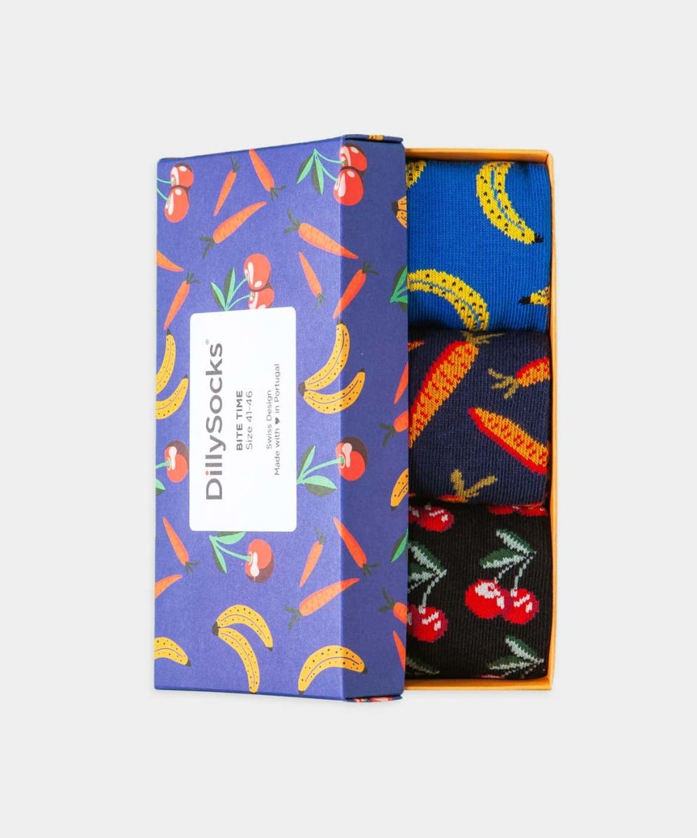 - Socken-Geschenkbox in Blau Schwarz mit Früchte Essen Motiv/Muster - Socken-Geschenkbox in Blau Schwarz mit Früchte Essen Motiv/Muster von DillySocks