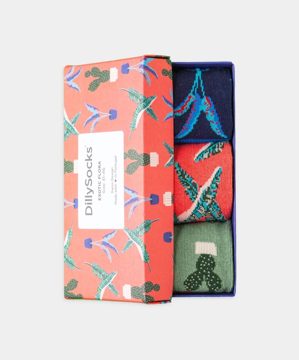- Socken-Geschenkbox in Blau Rot Grün mit Pflanze Motiv/Muster - Socken-Geschenkbox in Blau Rot Grün mit Pflanze Motiv/Muster von DillySocks