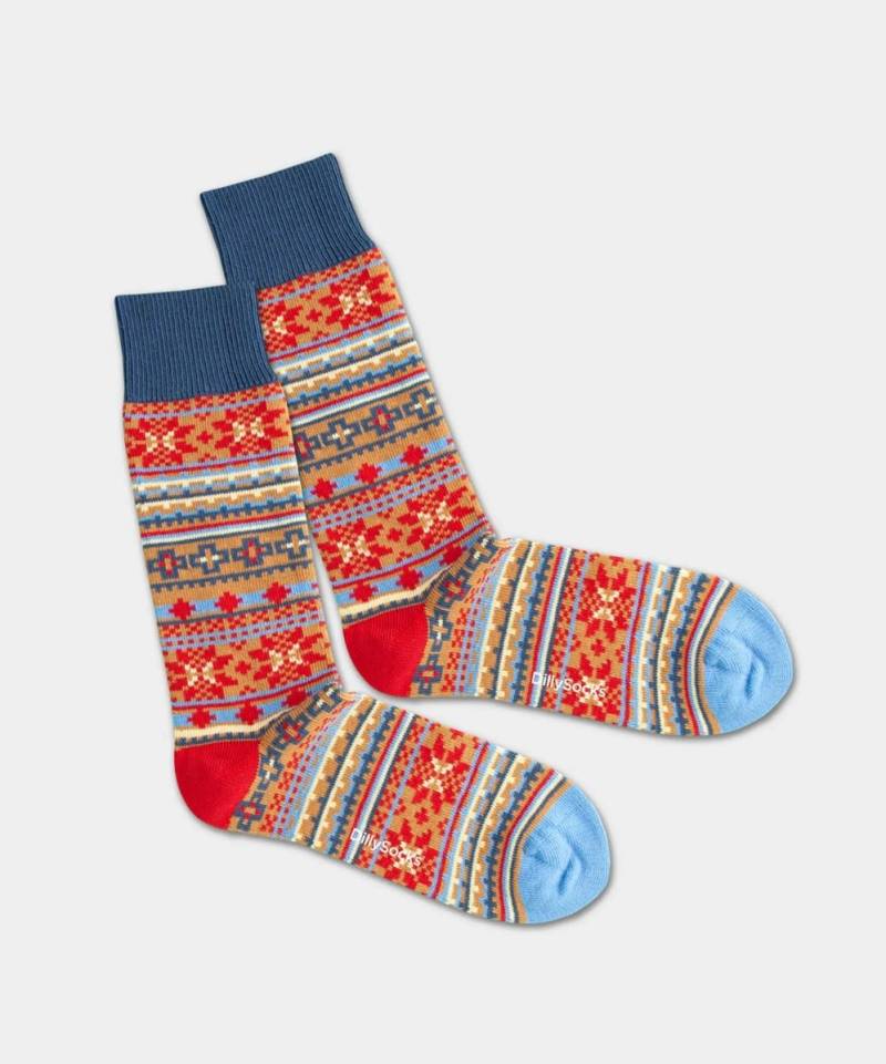 - Socken in Rot mit Nordisch Motiv/Muster von DillySocks