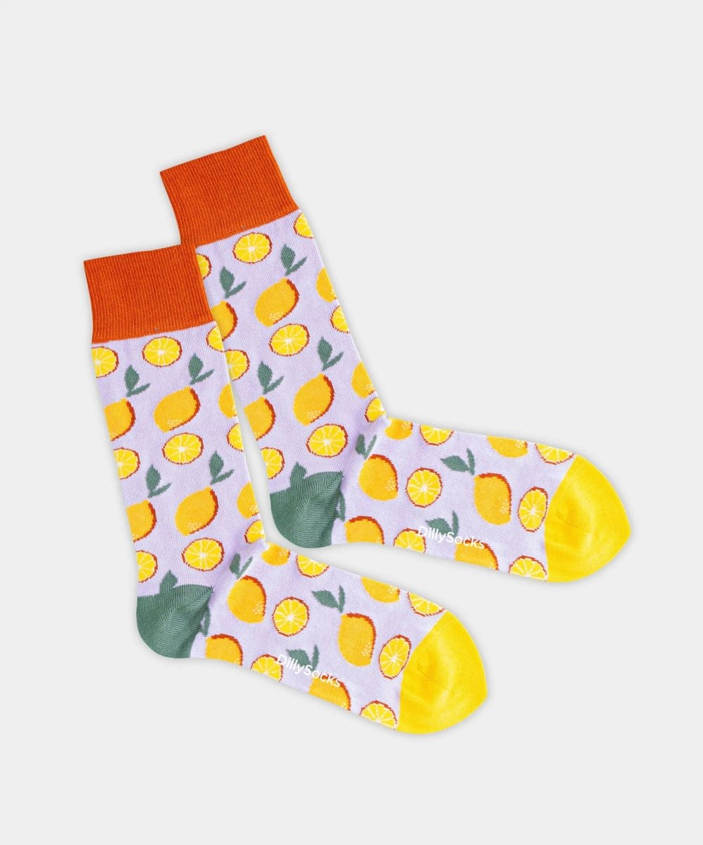 - Socken in Violett mit Früchte Motiv/Muster - Socken in Violett mit Früchte Motiv/Muster von DillySocks