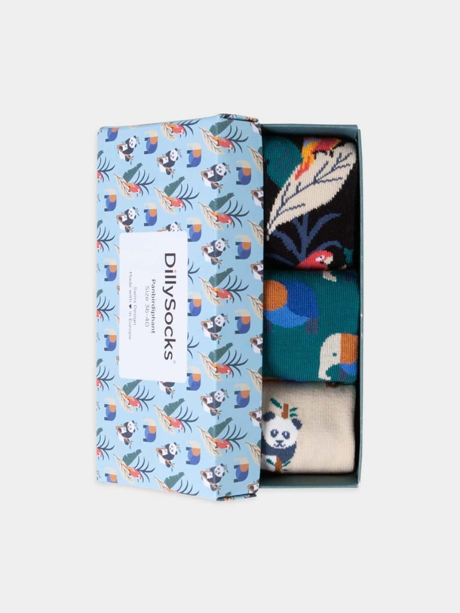 - Socken-Geschenkbox in Blau Schwarz Beige mit Tier Motiv/Muster - Socken-Geschenkbox in Blau Schwarz Beige mit Tier Motiv/Muster von DillySocks