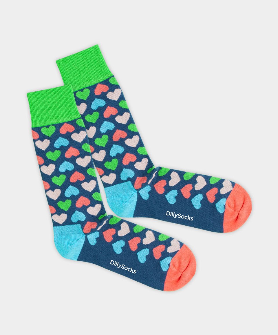 - Socken in Blau mit Herz Motiv/Muster - Socken in Blau mit Herz Motiv/Muster von DillySocks