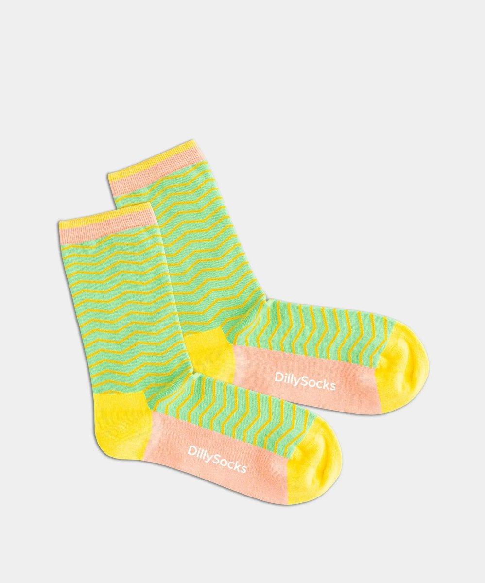 - Damensocken in Grün mit Streifen Motiv/Muster - Damensocken in Grün mit Streifen Motiv/Muster von DillySocks