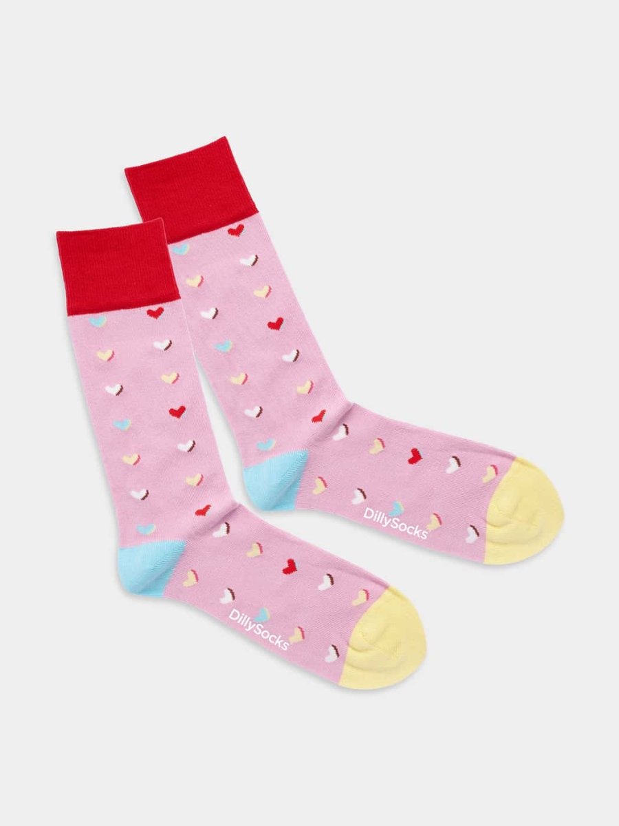 - Socken in Rosa  mit Herz Motiv/Muster von DillySocks