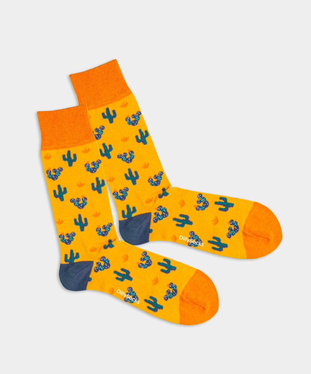 - Socken in Gelb mit Blumen Blätter Motiv/Muster - Socken in Gelb mit Blumen Blätter Motiv/Muster von DillySocks
