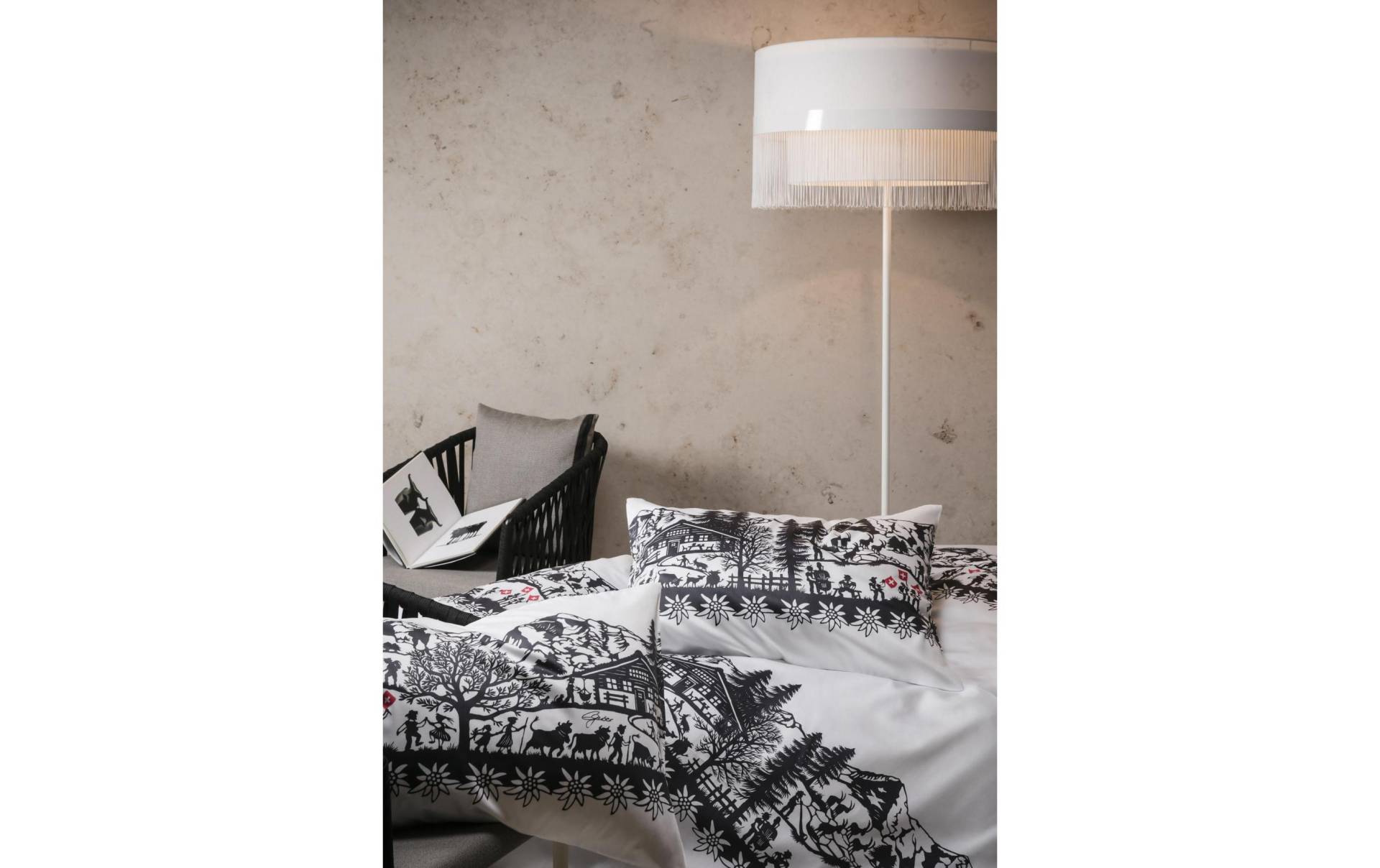 Divina Bettbezug »Mako Satin Helvetica Noir«, (1 St.) Divina Bettbezug »Mako Satin Helvetica Noir«, (1 St.) von Divina