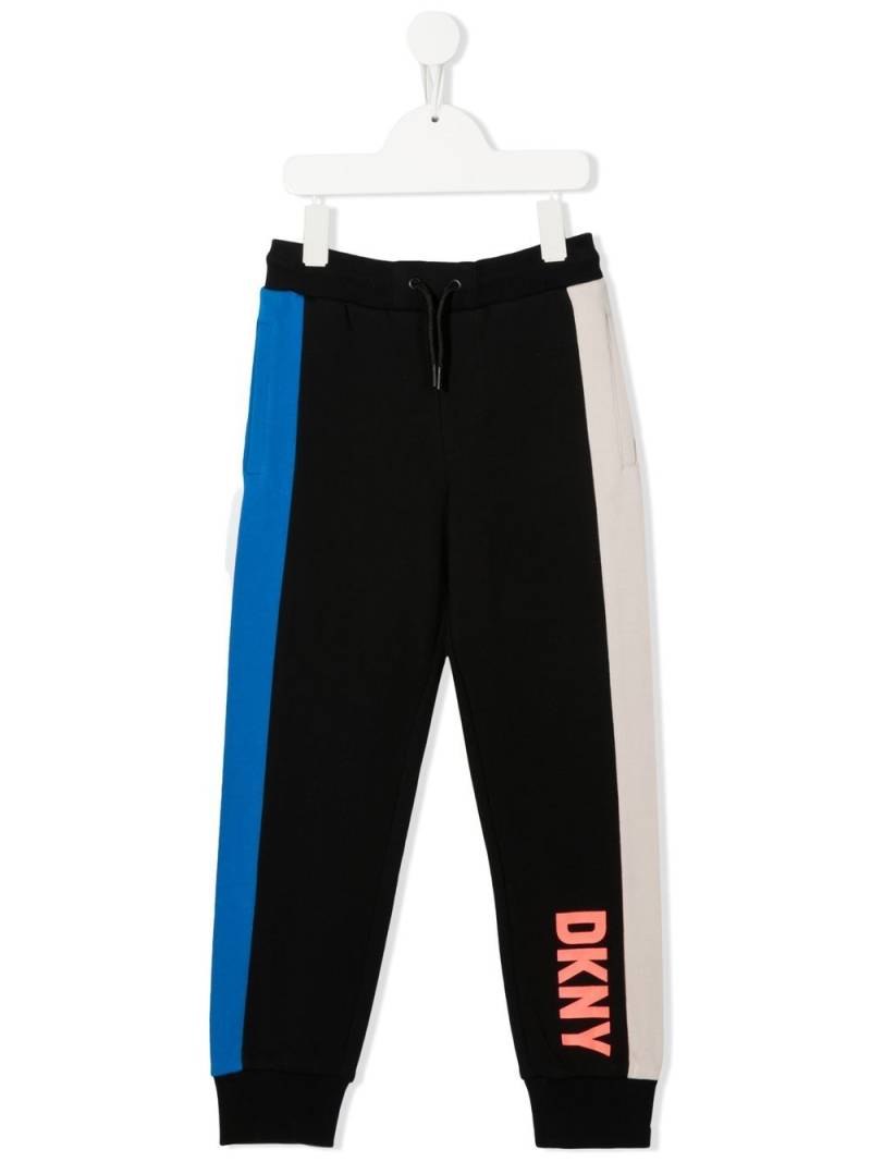 Dkny Kids logo-print tapered joggers - Black von Dkny Kids