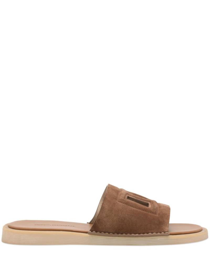 Dolce & Gabbana DG cut-out suede slides - Brown von Dolce & Gabbana