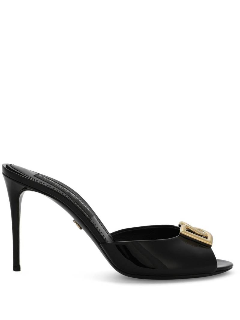 Dolce & Gabbana DG-logo patent leather mules - Black von Dolce & Gabbana