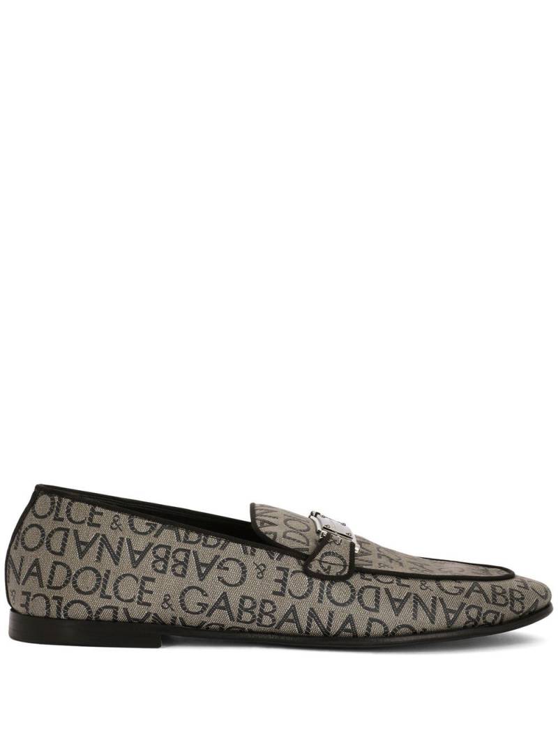 Dolce & Gabbana logo-tag jacquard loafers - Brown von Dolce & Gabbana