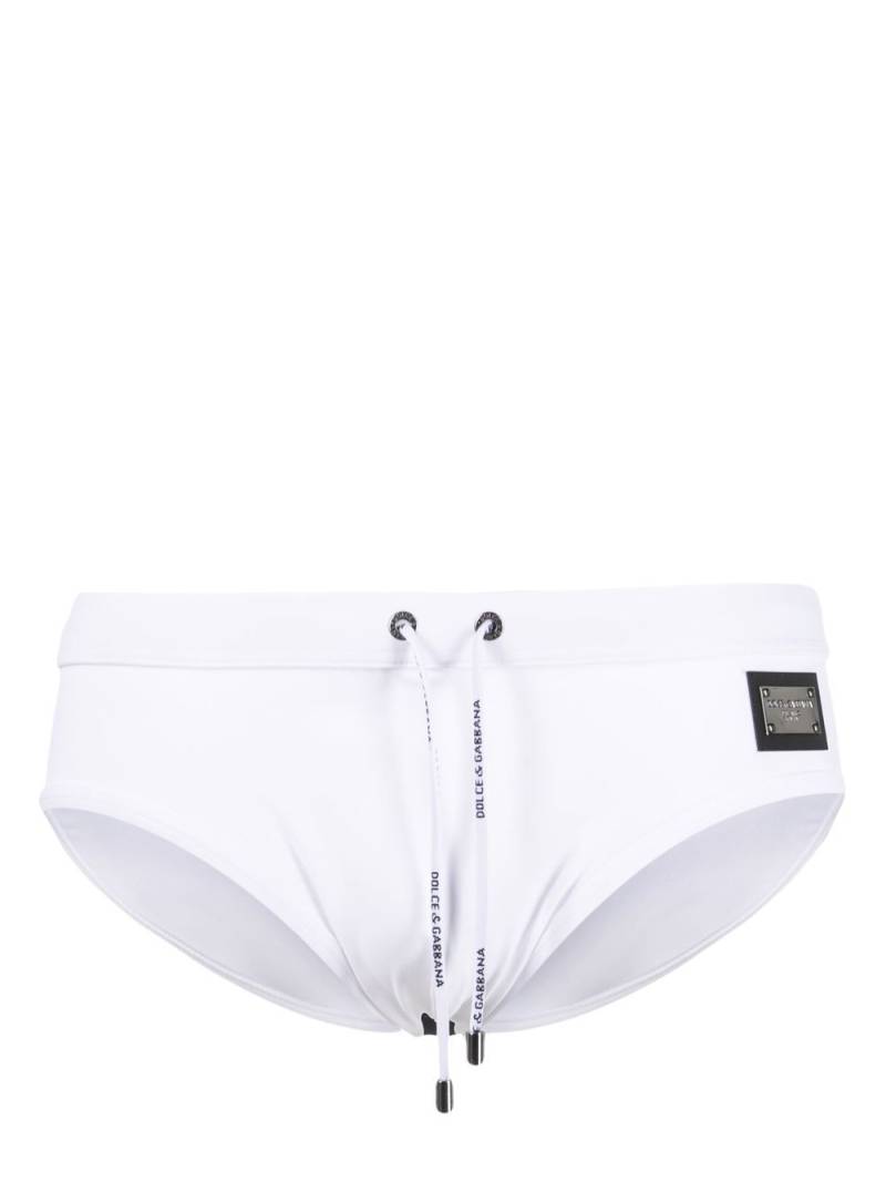 Dolce & Gabbana logo-plaque swimming trunks - White von Dolce & Gabbana