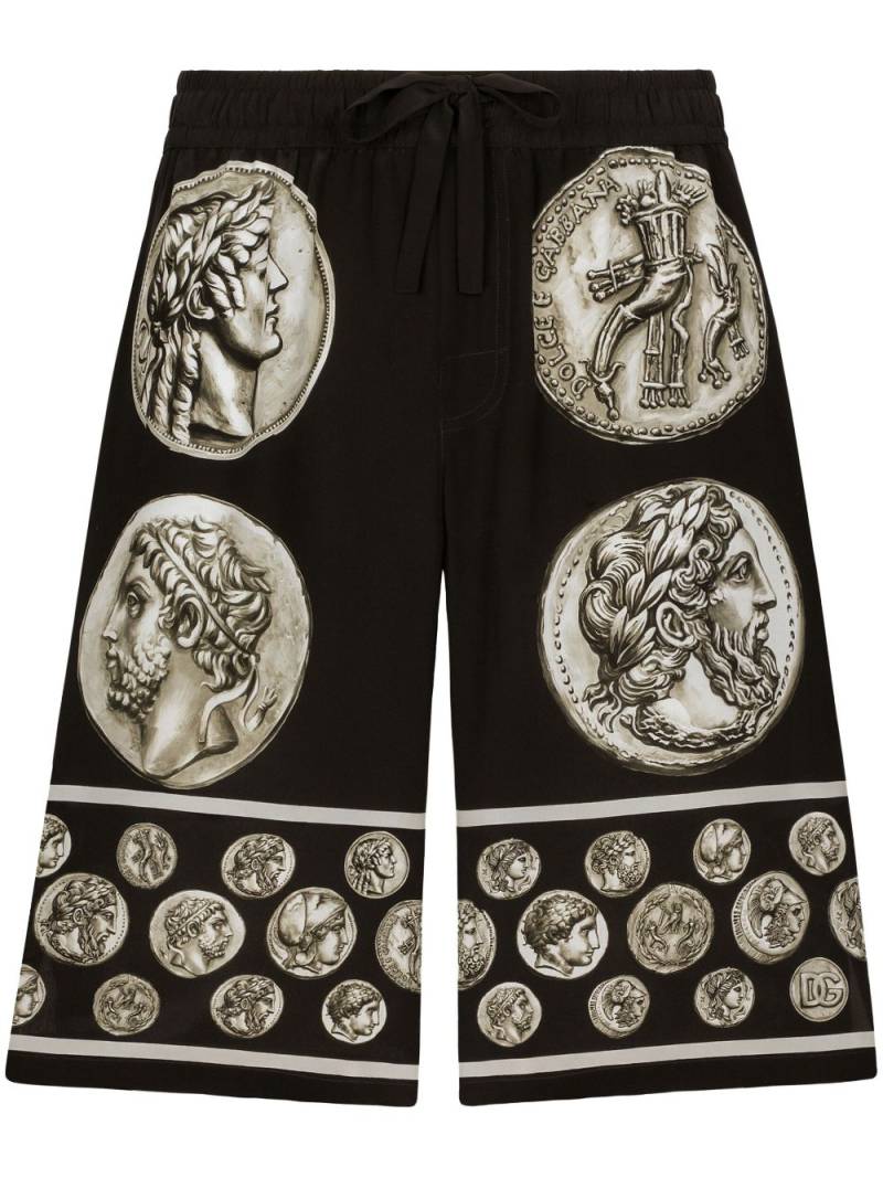 Dolce & Gabbana roman-coin print silk bermuda shorts - Black von Dolce & Gabbana