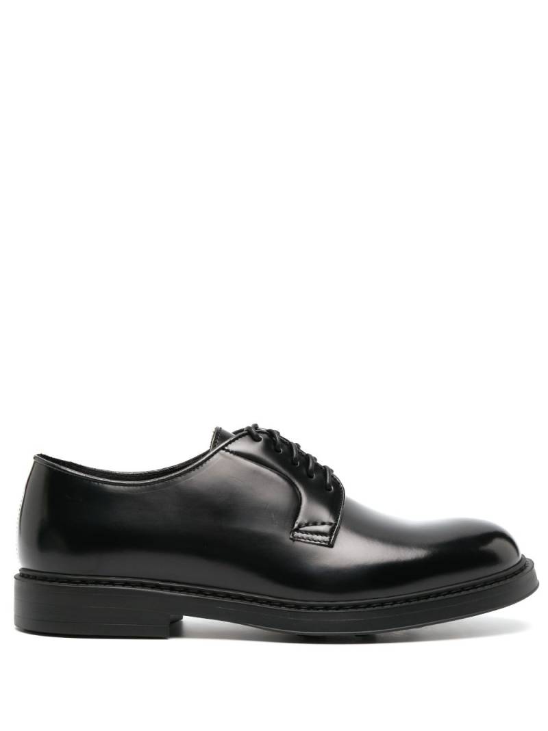 Doucal's leather lace-up Derby shoes - Black von Doucal's