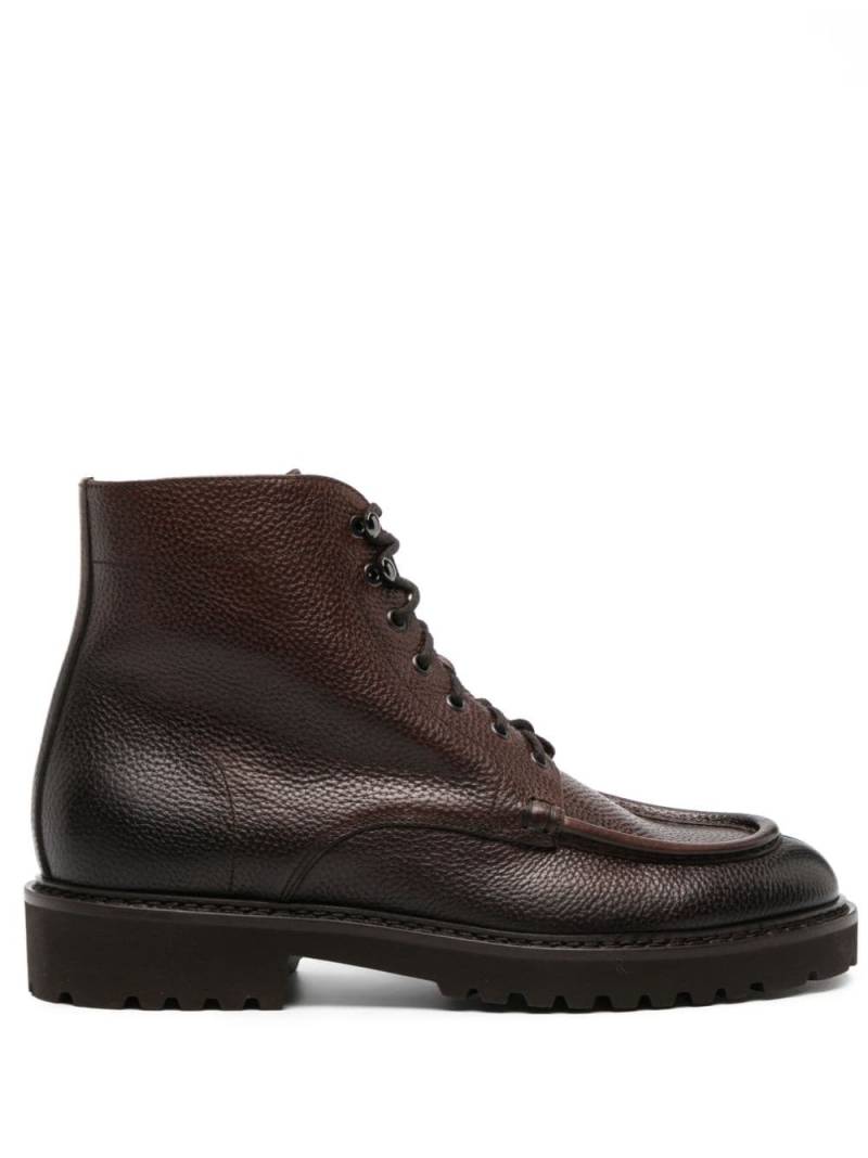 Doucal's pebbled leather ankle boots - Brown von Doucal's