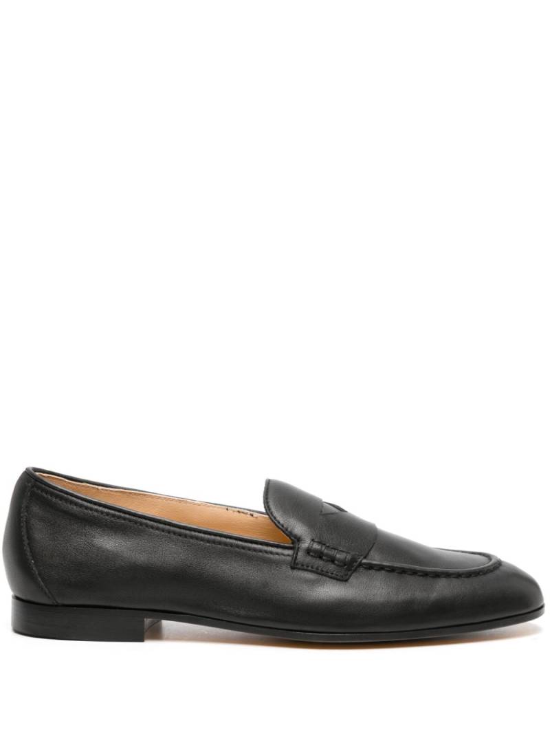 Doucal's penny-slot leather loafers - Black von Doucal's