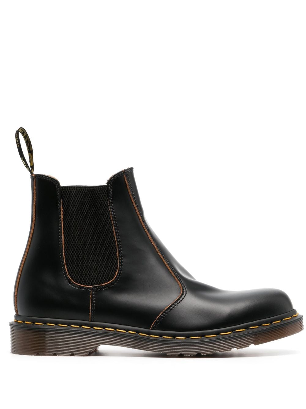 Dr. Martens Vintage round-toe leather boots - Black von Dr. Martens