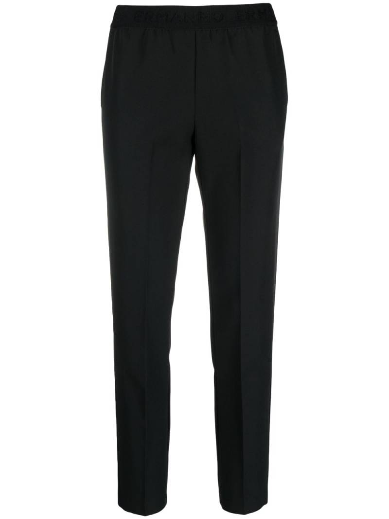 ERMANNO FIRENZE logo-waistband slim-cut trousers - Black von ERMANNO FIRENZE