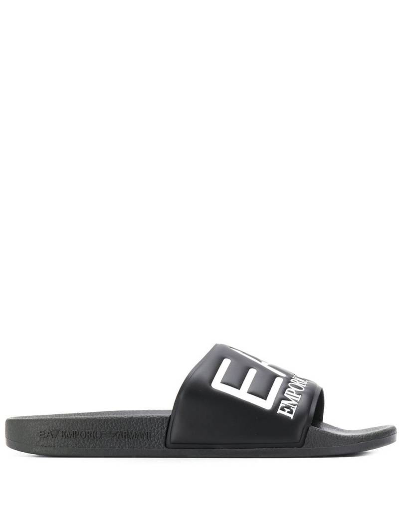 Ea7 Emporio Armani embossed logo slides - Black von Ea7 Emporio Armani