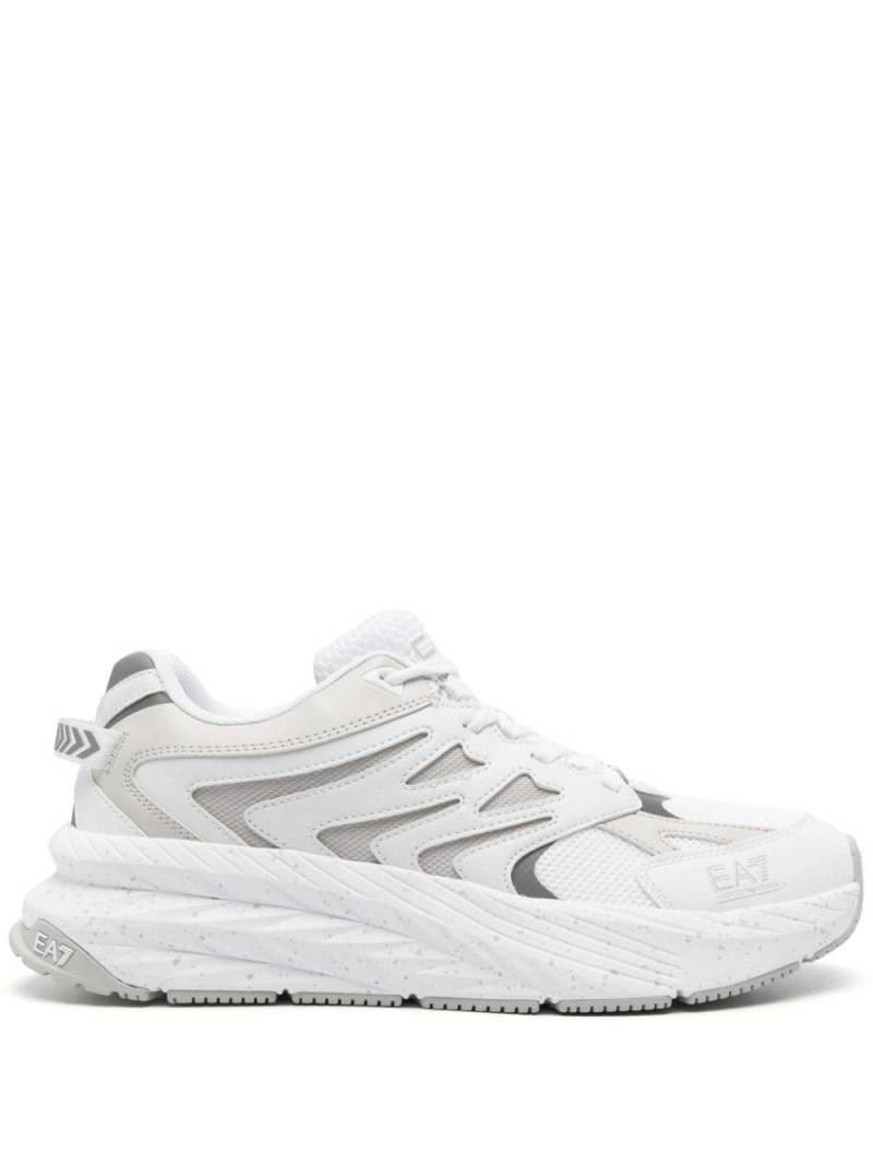 Ea7 Emporio Armani embossed-logo trainers - White von Ea7 Emporio Armani