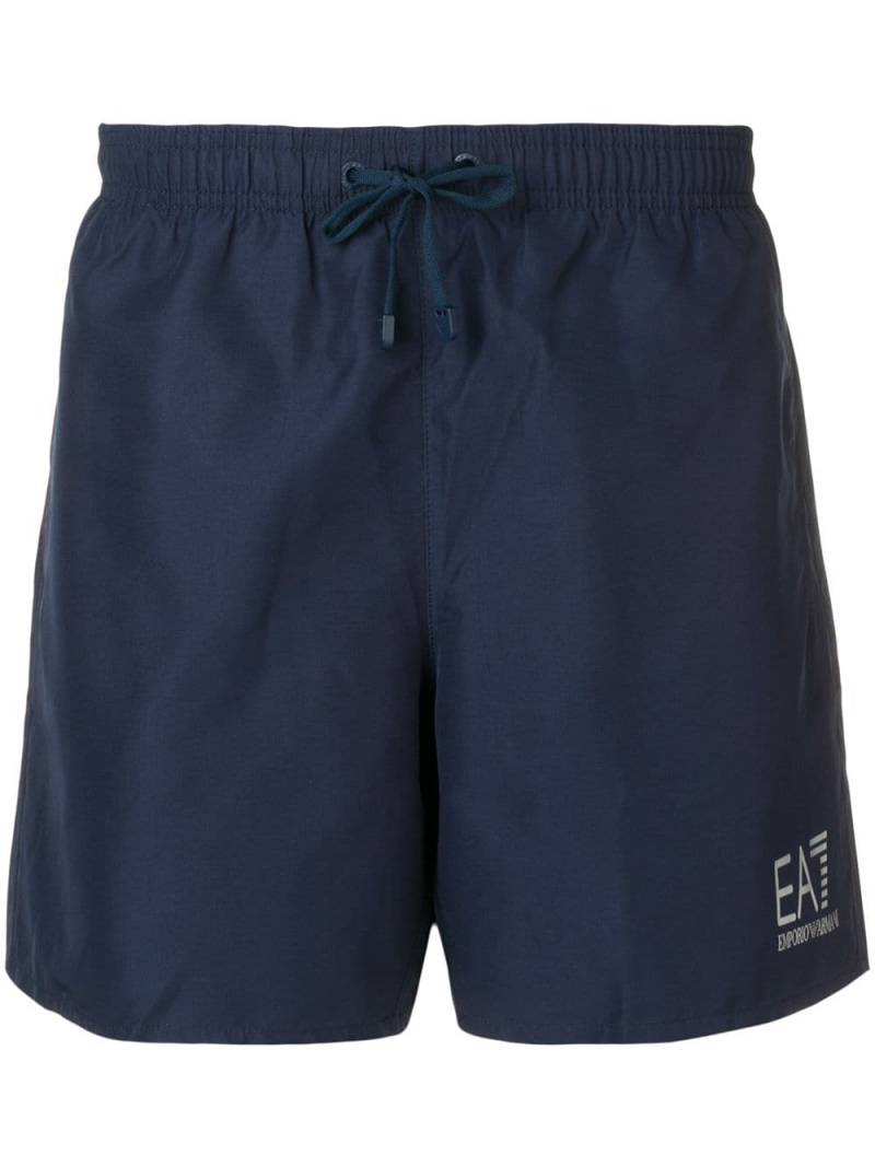 Ea7 Emporio Armani logo print swim shorts - Blue von Ea7 Emporio Armani