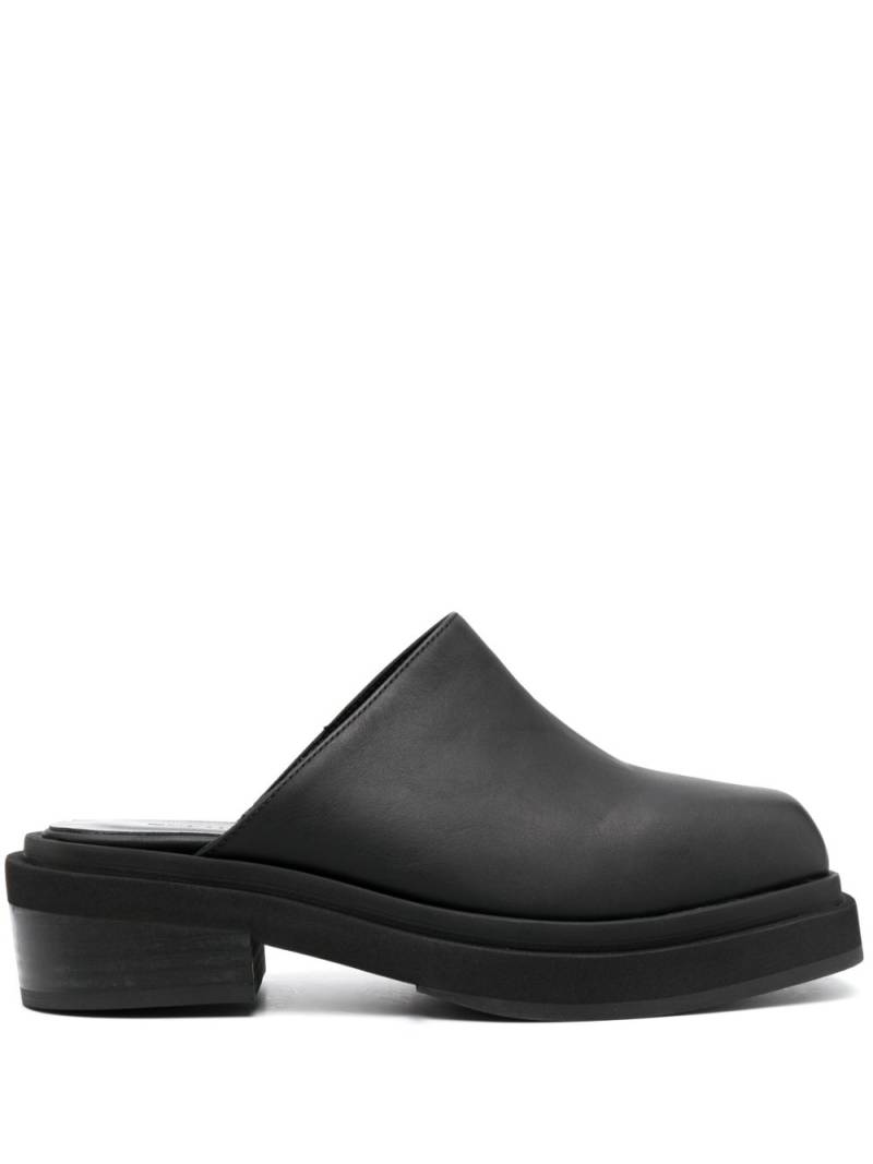 Eckhaus Latta Zoe 55mm leather mules - Black von Eckhaus Latta