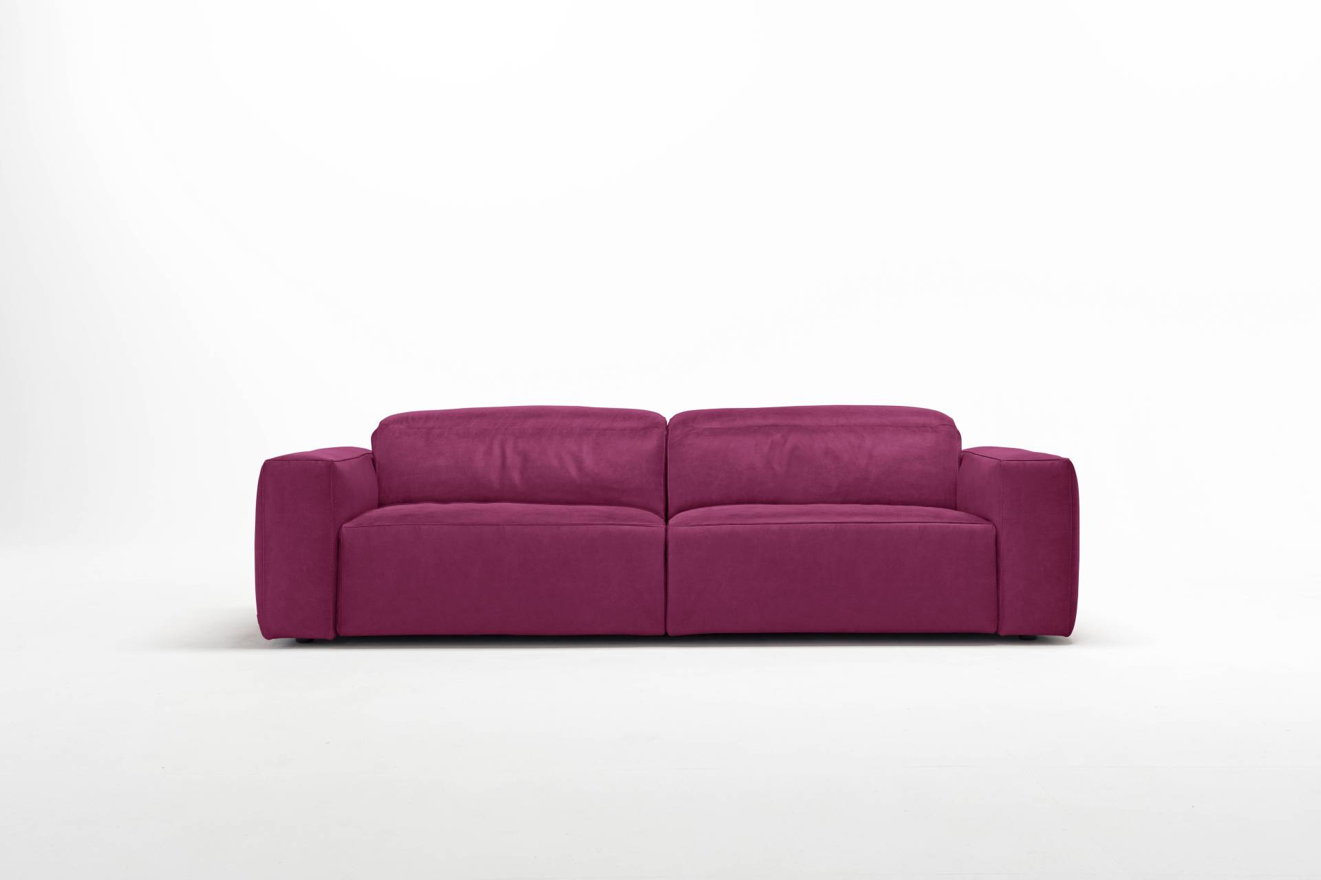 Egoitaliano 2,5-Sitzer »Beverly, Designsofa mit erstklassigem Sitzkomfort und tollen Details«, Breite 242 cm, verstellbare Kopfteile Egoitaliano 2,5-Sitzer »Beverly, Designsofa mit erstklassigem Sitzkomfort und tollen Details«, Breite 242 cm, verstellbare Kopfteile von Egoitaliano