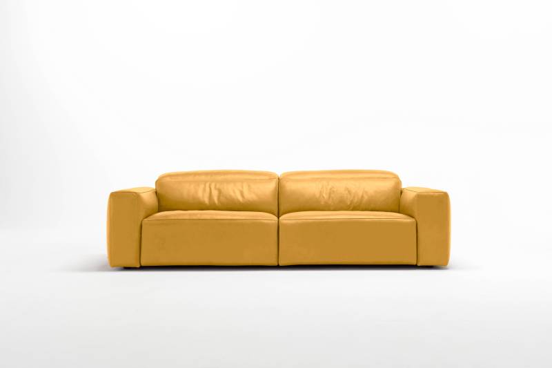 Egoitaliano 2,5-Sitzer »Beverly, Designsofa mit erstklassigem Sitzkomfort und tollen Details«, Breite 242 cm, verstellbare Kopfteile von Egoitaliano