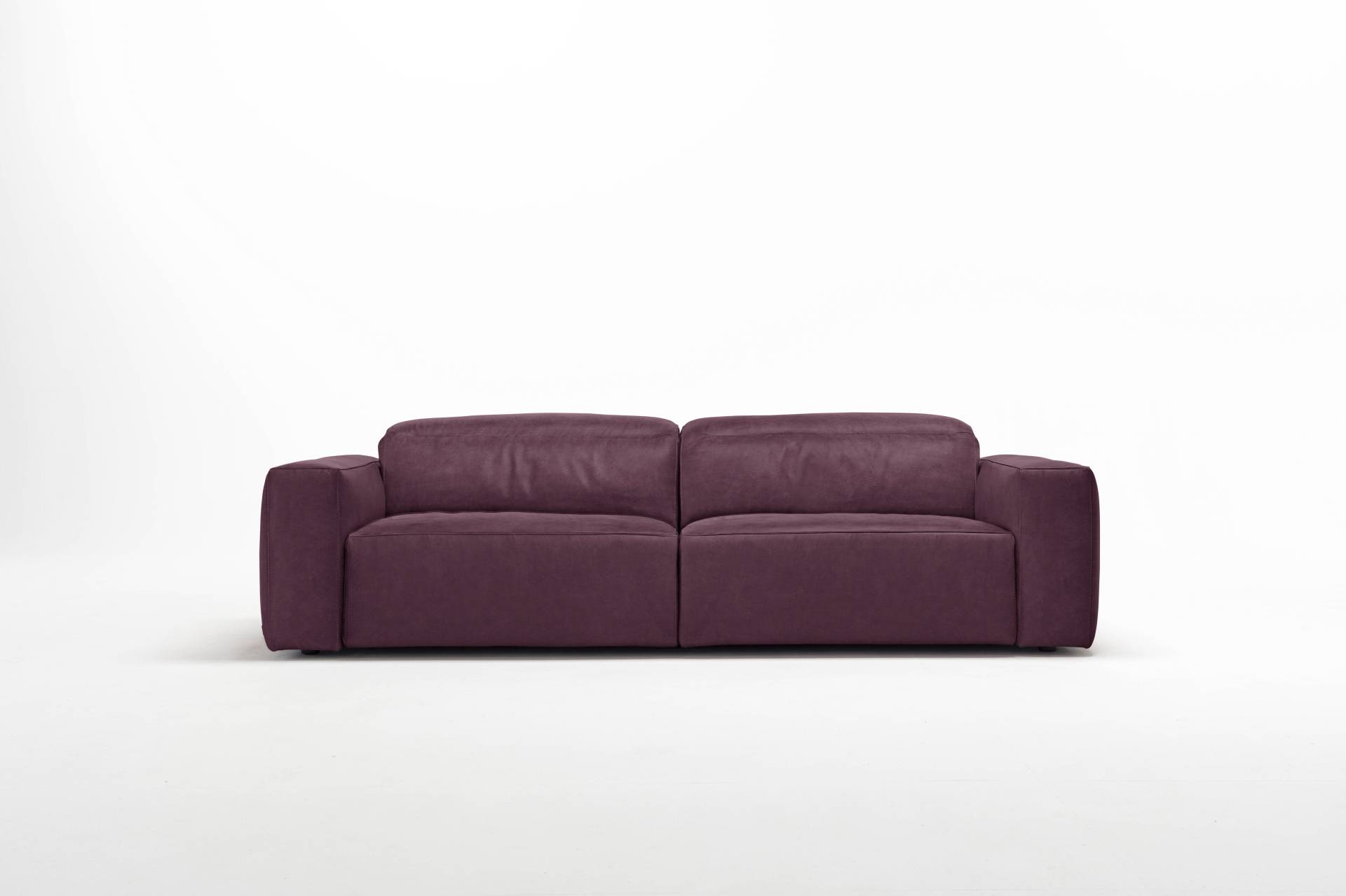 Egoitaliano 2,5-Sitzer »Beverly, Designsofa mit erstklassigem Sitzkomfort und tollen Details«, Breite 242 cm, verstellbare Kopfteile Egoitaliano 2,5-Sitzer »Beverly, Designsofa mit erstklassigem Sitzkomfort und tollen Details«, Breite 242 cm, verstellbare Kopfteile von Egoitaliano