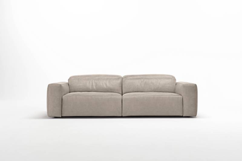 Egoitaliano 2,5-Sitzer »Beverly, Designsofa mit erstklassigem Sitzkomfort und tollen Details«, Breite 242 cm, verstellbare Kopfteile von Egoitaliano