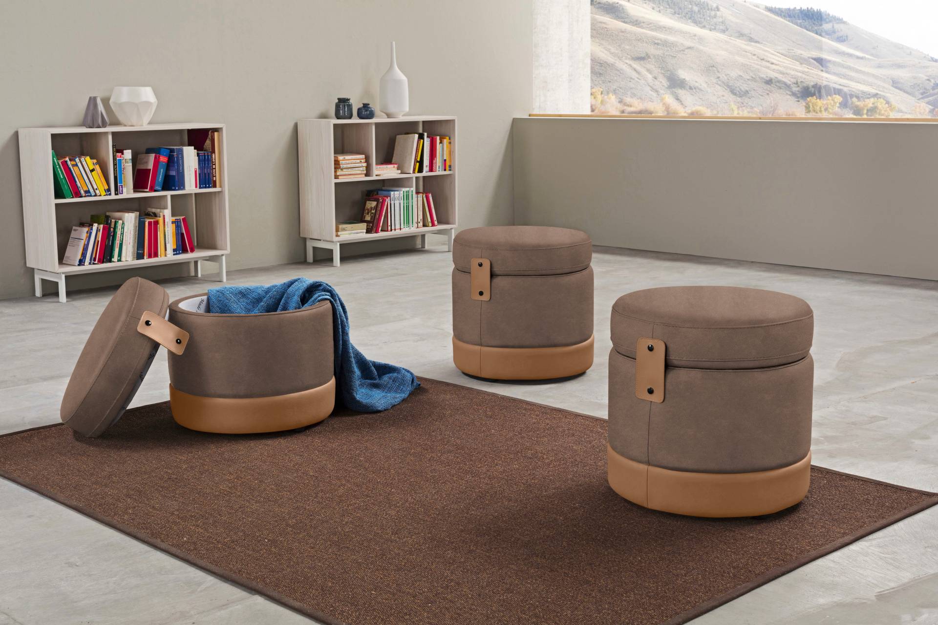 Egoitaliano Hocker »Tonder, Designhocker als Blickfang mit tollen Details«, (1 St.), inkl. Stauraum Egoitaliano Hocker »Tonder, Designhocker als Blickfang mit tollen Details«, (1 St.), inkl. Stauraum von Egoitaliano