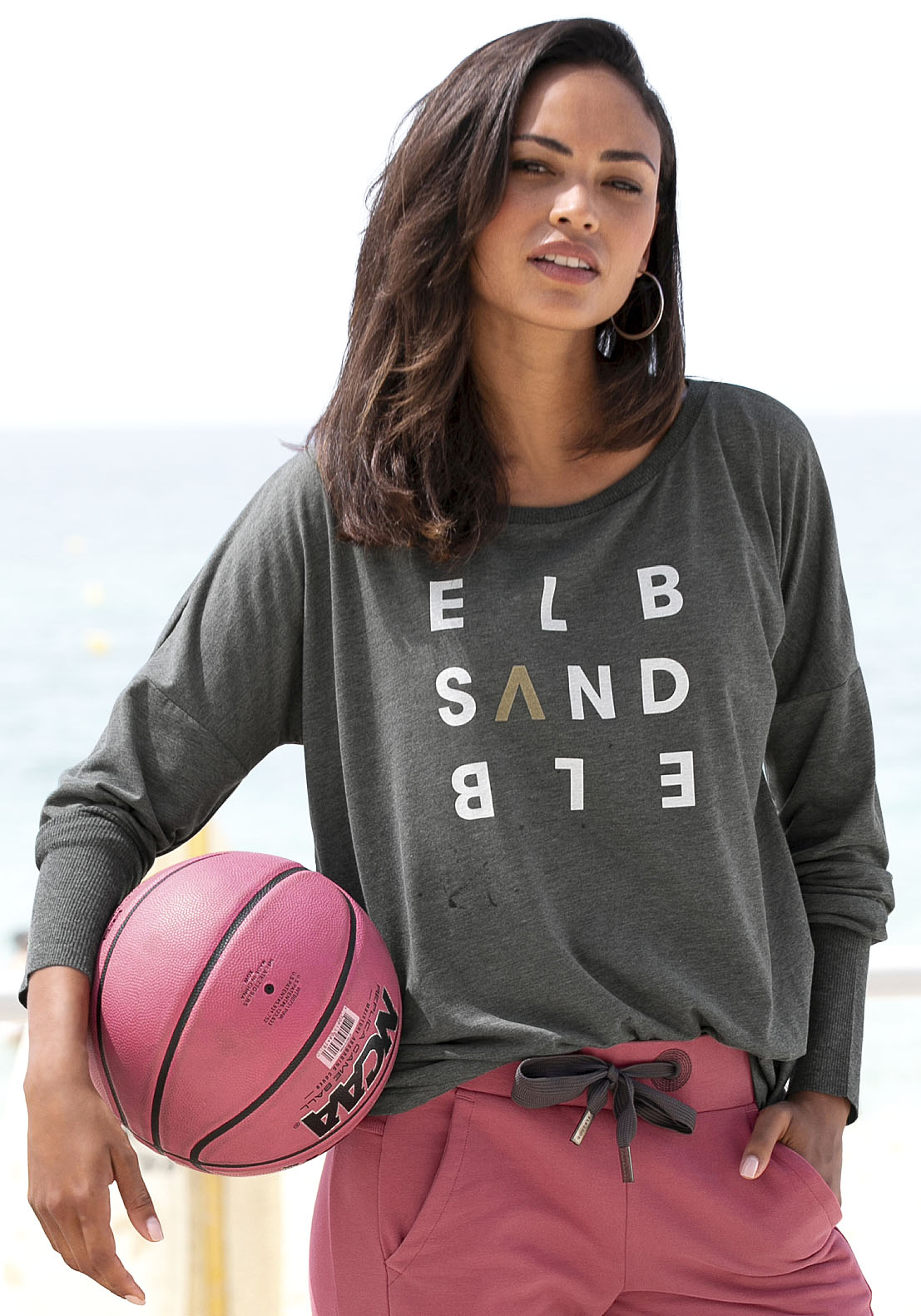 Elbsand Longsleeve »Ingrun«, mit Logodruck vorne, Langarmshirt aus Baumwoll-Mix, sportlich-casual von Elbsand