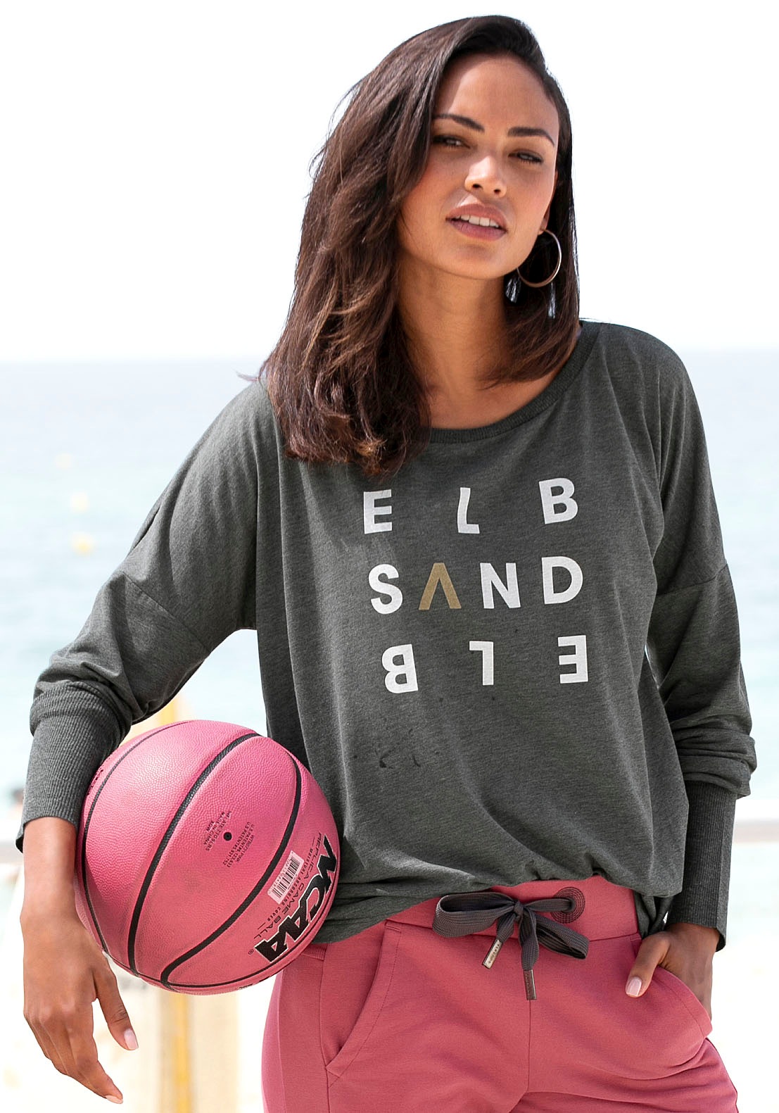 Elbsand Longsleeve »Ingrun«, mit Logodruck vorne, Langarmshirt aus Baumwoll-Mix, sportlich-casual von Elbsand