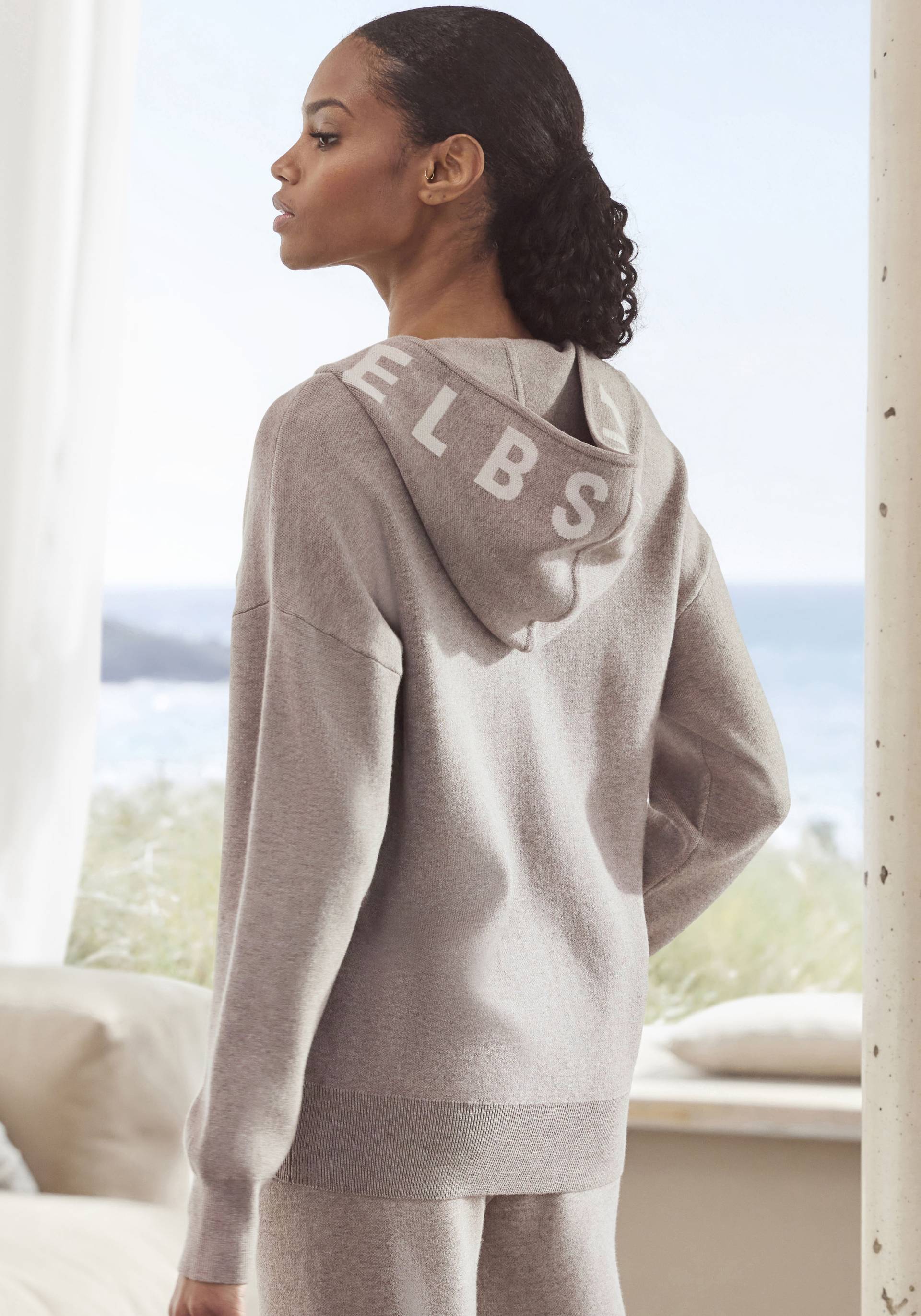 Elbsand Strickjacke, aus hochwertigem Strick, Loungewear Elbsand Strickjacke, aus hochwertigem Strick, Loungewear von Elbsand