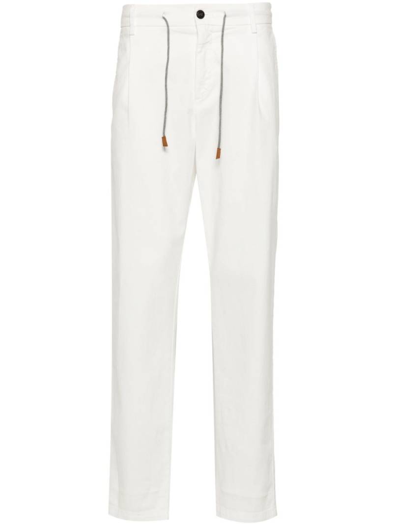 Eleventy mid-rise tapered chinos - White von Eleventy