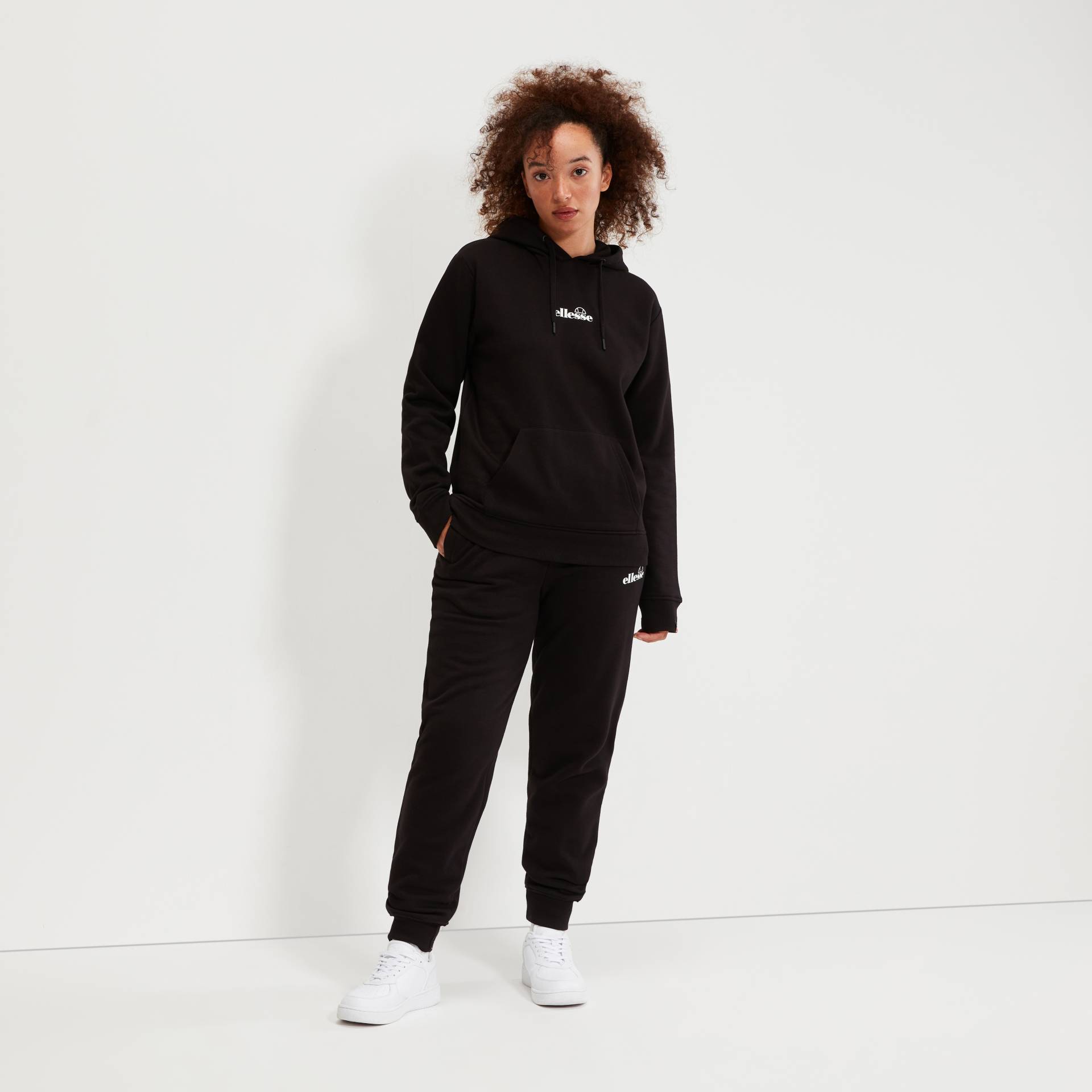 Ellesse Kapuzensweatshirt »D KAPUZENSWEATSHIRT« Ellesse Kapuzensweatshirt »D KAPUZENSWEATSHIRT« von Ellesse