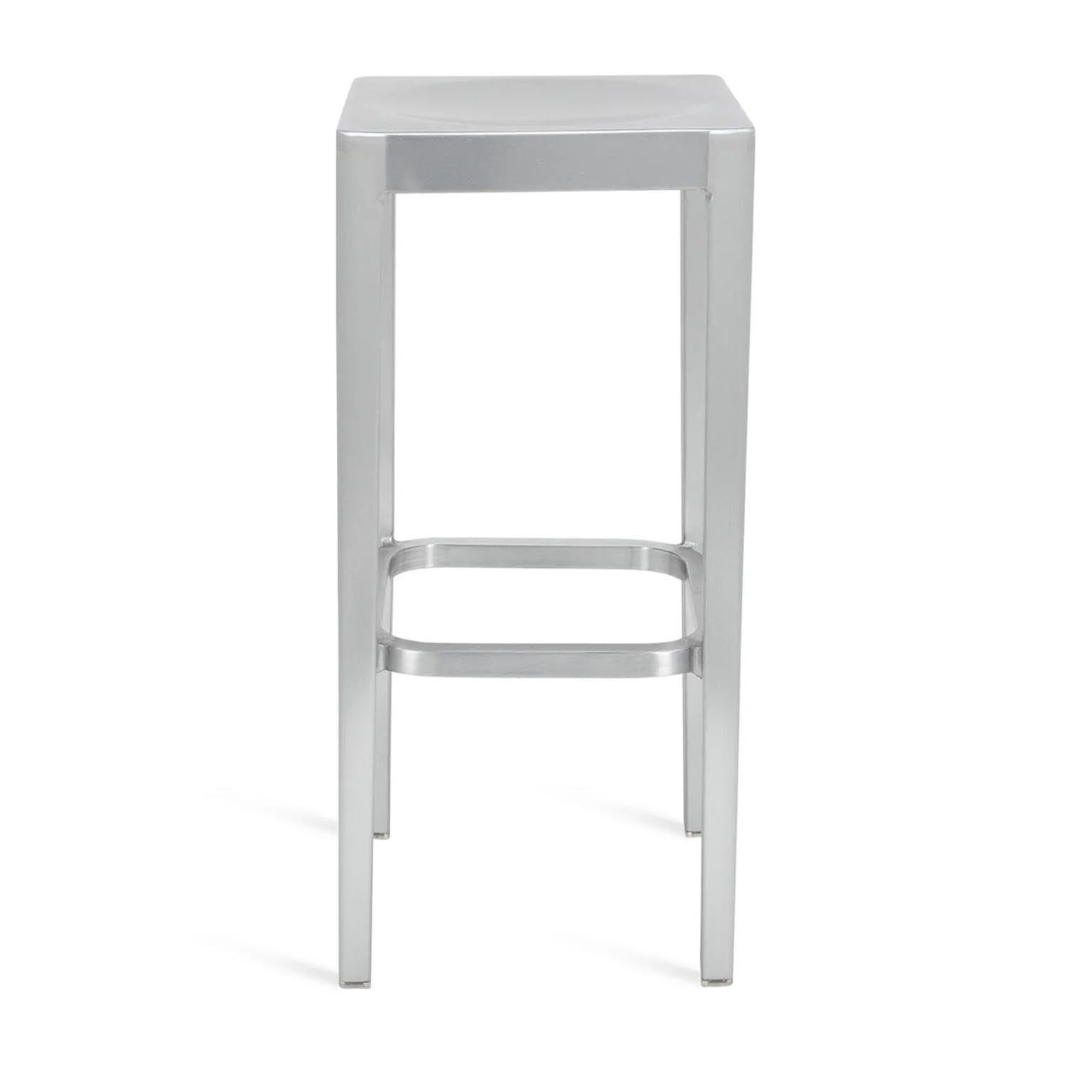 Emeco Barstool Barstuhl, Ausführung aluminium, gebürstet Emeco Barstool Barstuhl, Ausführung aluminium, gebürstet von Emeco