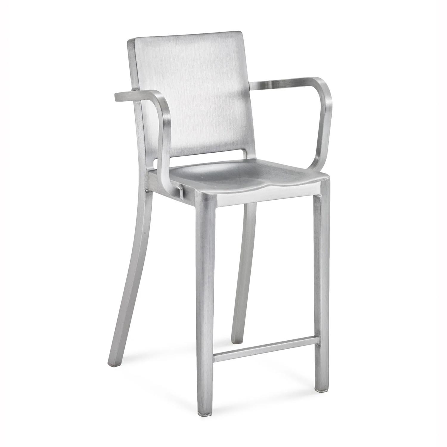 Hudson Counter Arms Stool Hochstuhl, Ausführung aluminium, gebürstet Hudson Counter Arms Stool Hochstuhl, Ausführung aluminium, gebürstet von Emeco