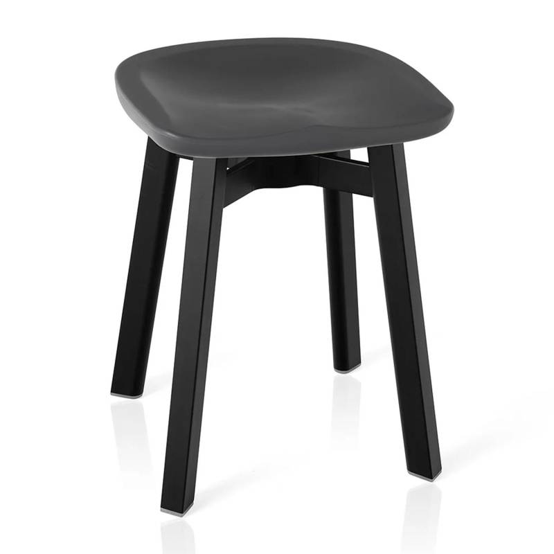 SU Small Stool Hocker, Sitz polyethylen, charcoal, Gestell aluminium, schwarz eloxiert von Emeco