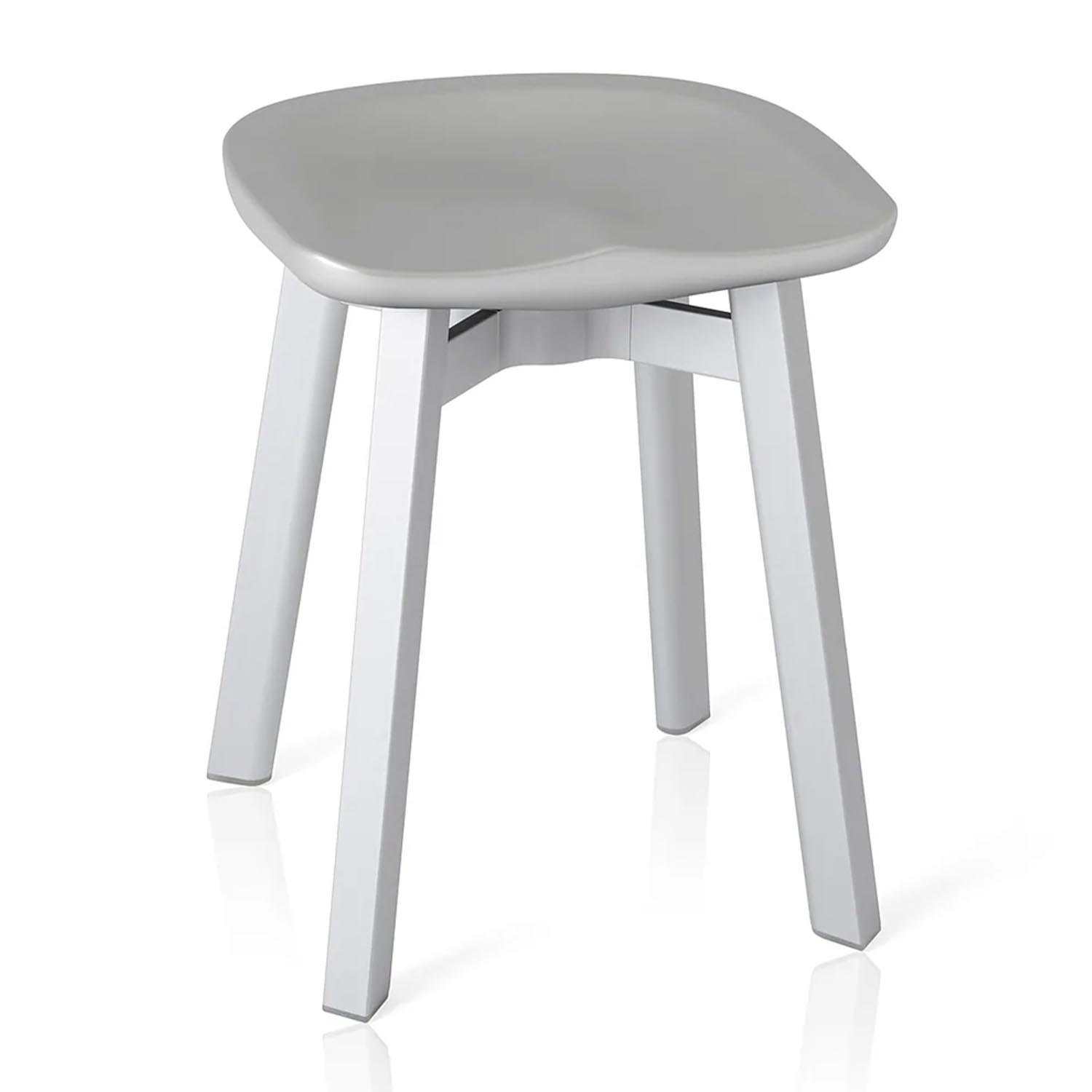 SU Small Stool Hocker, Sitz polyethylen, flint grey, Gestell aluminium, eloxiert von Emeco