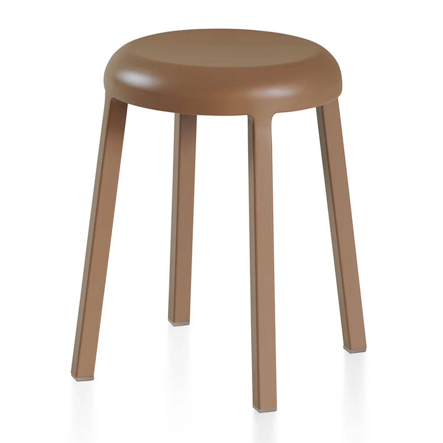 ZA Small Stool Hocker, Ausführung aluminium, sweater brown ZA Small Stool Hocker, Ausführung aluminium, sweater brown von Emeco