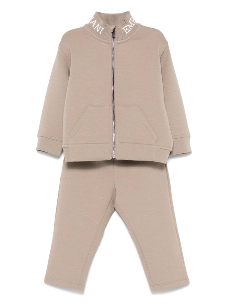 Emporio Armani Kids intarsia-logo tracksuit set - Brown von Emporio Armani Kids