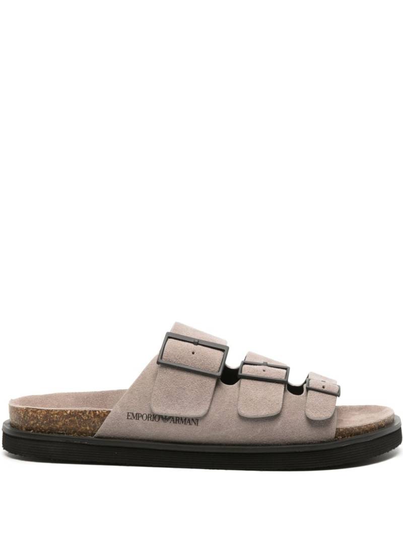 Emporio Armani debossed-logo suede sandals - Grey von Emporio Armani