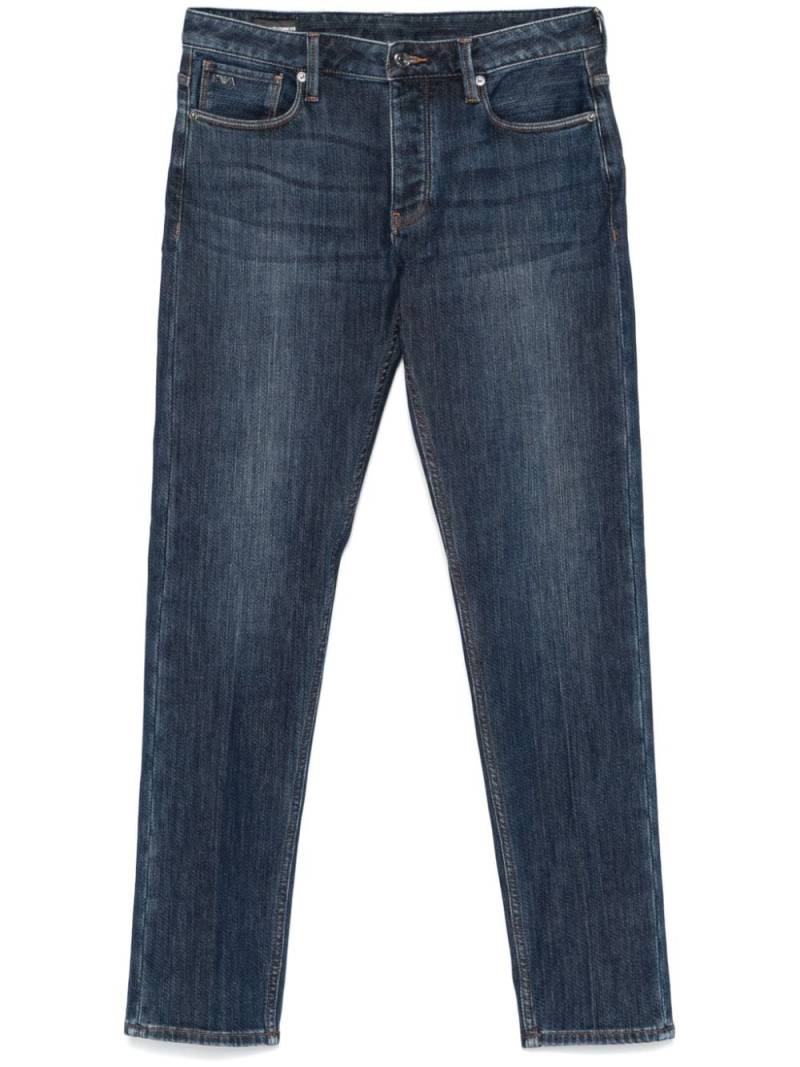 Emporio Armani logo-plaque jeans - Blue von Emporio Armani