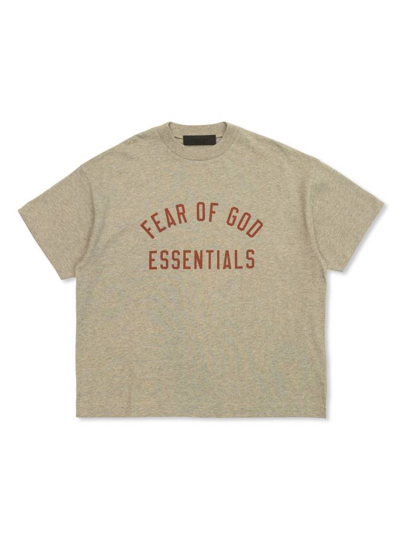 FEAR OF GOD ESSENTIALS KIDS logo-print t-shirt - Neutrals von FEAR OF GOD ESSENTIALS KIDS