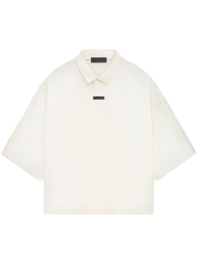 FEAR OF GOD ESSENTIALS logo-patch polo shirt - White von FEAR OF GOD ESSENTIALS